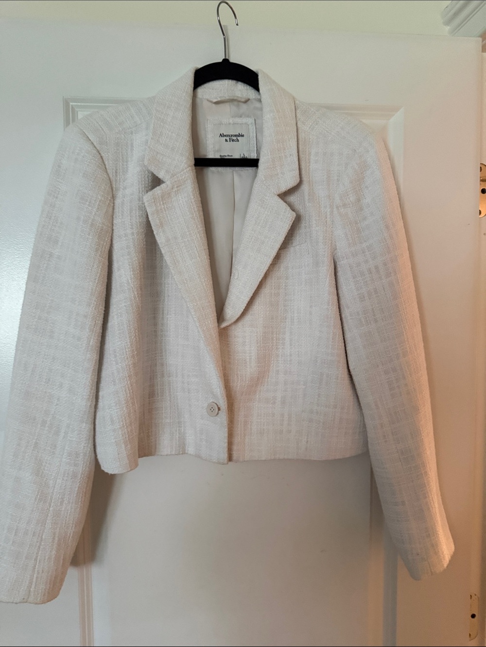 Abercrombie & Fitch Cream Cropped Tweed Blazer